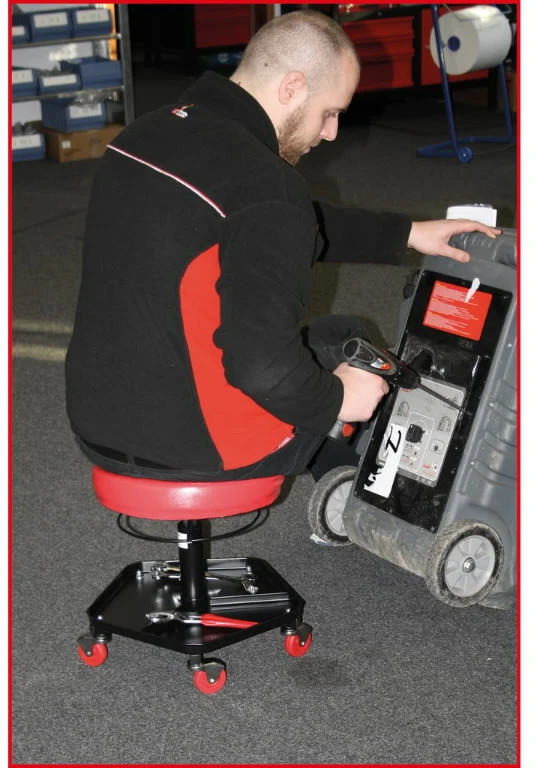 Kėdutė mechanikui (reguliuojamas aukštis), KS Tools