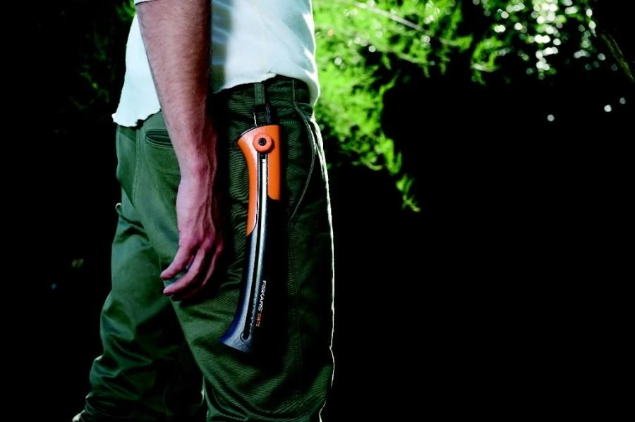 Fiskars Xtract™ sodo pjūklas (L) SW 75
