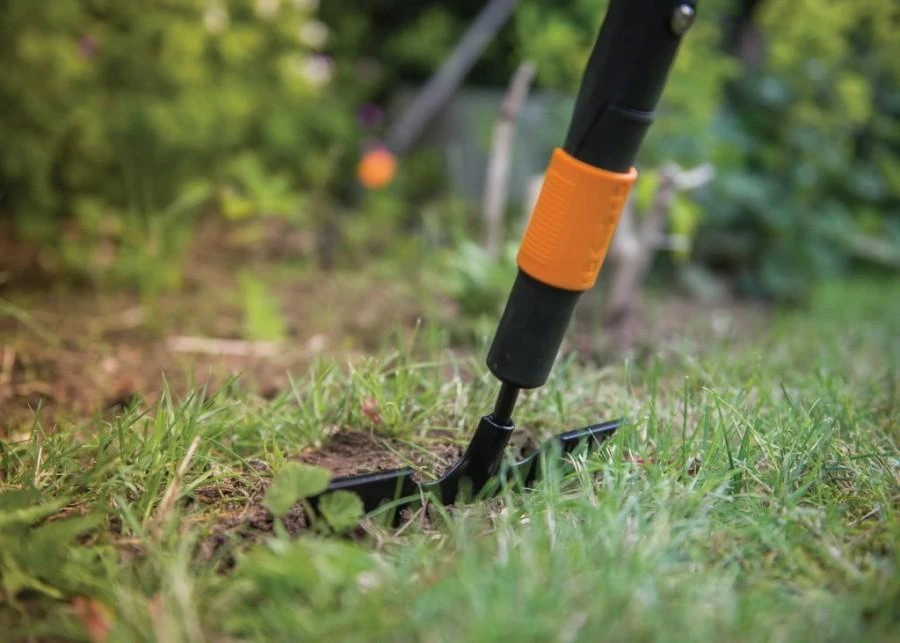 Fiskars 136526 QuikFit Vejos atkirtėjas