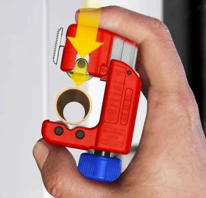 Vamzdžių pjaustyklė KNIPEX TubiX S 3-30mm
