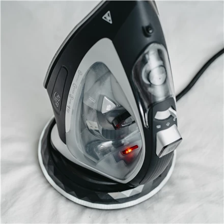 Adler Garų lygintuvas | AD 5043 | Garų lygintuvas | 2800 W | Vanduo tank capacity 300 ml | Continuous steam 30 g/min | Steam boost performance 42 g/min | Juodas/Sidabrinis