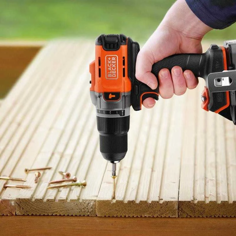 Akumuliatorinis gręžtuvas Black&Decker BCD383D1XK-QW | 18 V | 2.0 Ah aprašymas - Prekės nuotrauka