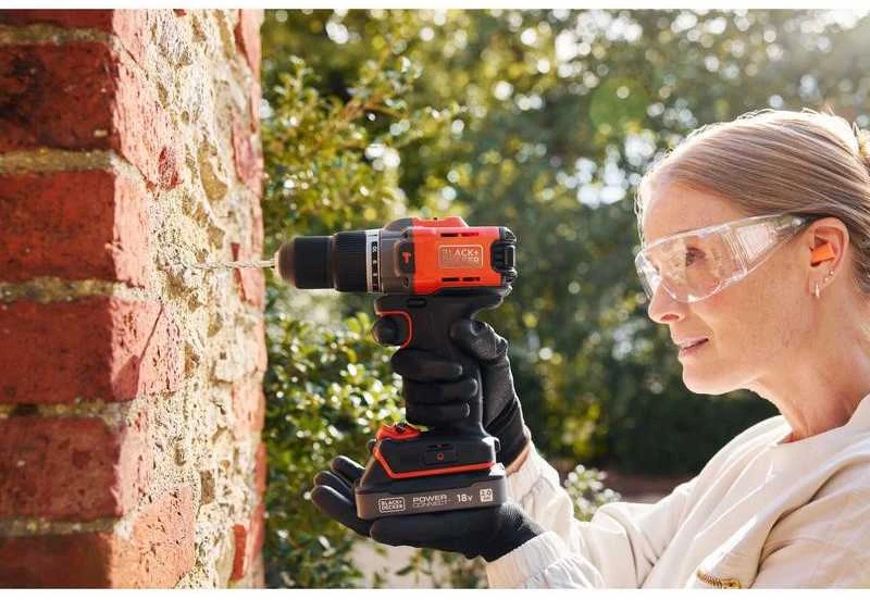 Akumuliatorinis gręžtuvas Black&Decker BCD383D1XK-QW | 18 V | 2.0 Ah aprašymas - Prekės nuotrauka