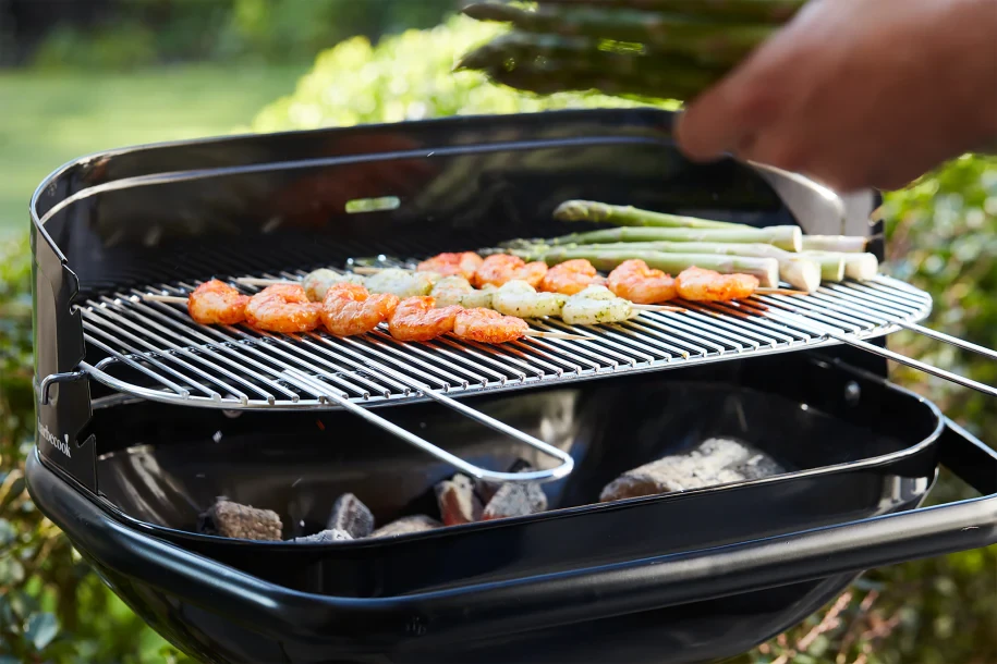 Anglinė lauko kepsninė Barbecook Loewy 55 SST 59.8 x 35.4 x 101 cm | BC-CHA-1009 | Juoda