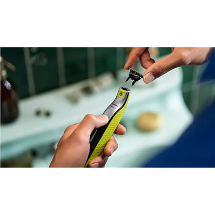 Barzdaskutė Philips OneBlade 360 QP2730/20, Pilkos/Žalios spalvos