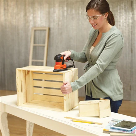 Black & Decker ekscentrinis daugiafunkcis šlifuoklis 120W KA2500K
