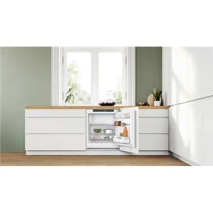 Bosch KUL22ADD0 Serija 6, Apačioje montuojamas šaldytuvas su šaldiklio skyriumi, 82 x 59.8 cm, švelniai uždaromas plokščias vyris