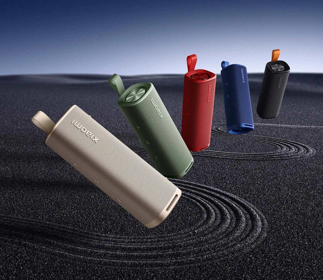 Nešiojama kolonėle Xiaomi Sound Outdoor, raudona aprašymas - Prekės nuotrauka