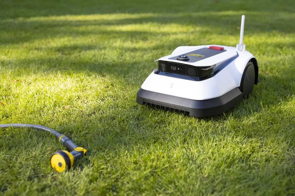 Ecovacs GOAT G1 1600 belaidis vejos robotas
