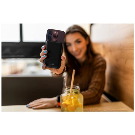 Fixed Power bank | MagZen | 6000 mAh | Juodas