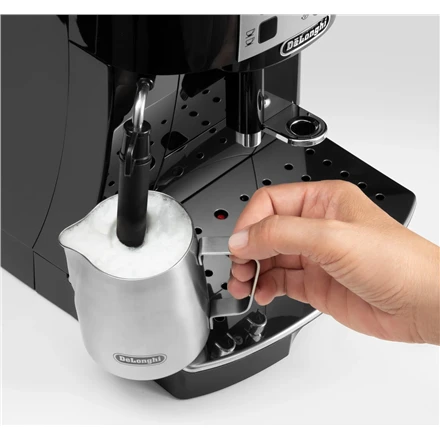 Kavos aparatas Kavos apar. DELONGHI ECAM22.112.B Fully- (Pažeista pakuotė)