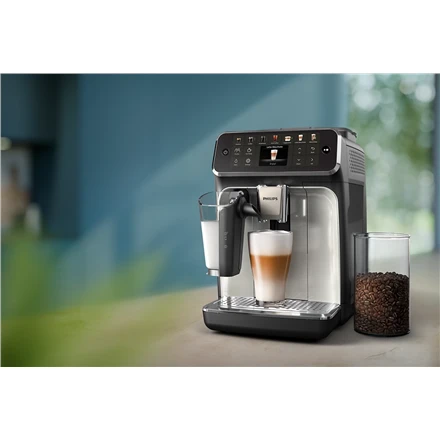 Kavos aparatas Philips Espresso Aparatas | EP4446/70 | Slėgis 15 bar | Su pieno plakikliu | Pilnai Automatinis | 1500 W | Juodas/Sidabrinis