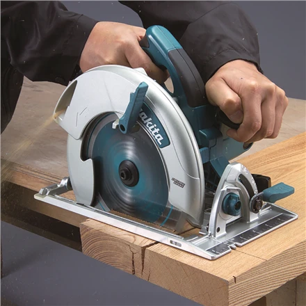 Makita 5008MGJ Rankinis diskinis pjūklas, 75,5 mm, 210x30 mm, 1800 W, 5,1kg, MAKPACK