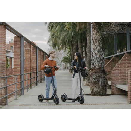 Elektrinis paspirtukas Ninebot by Segway Kickscooter F2 Pro E, Juodas