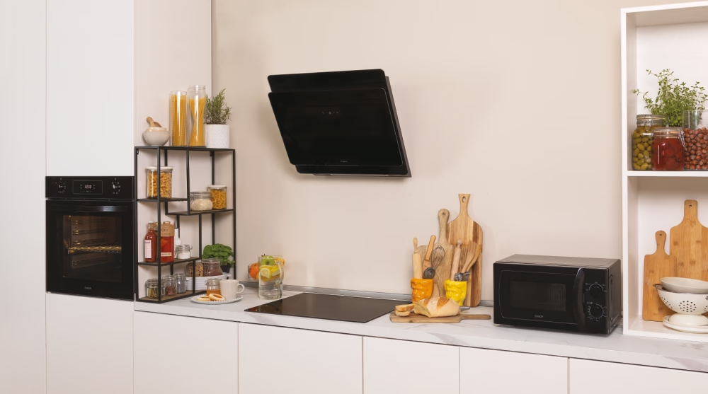 Pastatoma mikrobangų krosnelė Candy Idea CMW20SMB, juodos spalvos