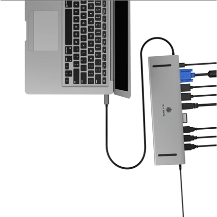 Icy Box prijungimo stotis su laptopu
