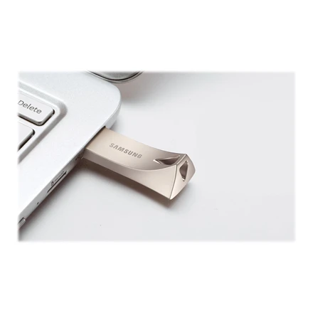 USB laikmena Samsung BAR Plus, 64 GB, Sidabrinės spalvos