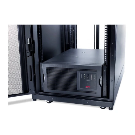 APC Smart-UPS 5000VA 230V stelažas/bokštas