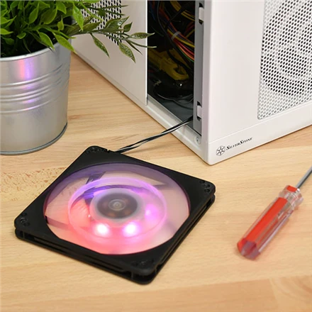 Silverstone 120mm ventiliatorius su LED apšvietimu