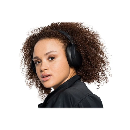 Skullcandy Hesh ANC ausinės ant merginos galvos