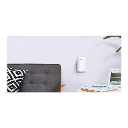 TP-LINK AC750 Wi-Fi diapazono plėstuvas prie sienos prijungtas 3 vidinės antenos 433Mbps esant 5GHz + 300Mbps esant 2,4GHz diapazono plėstuvo režimui WPS