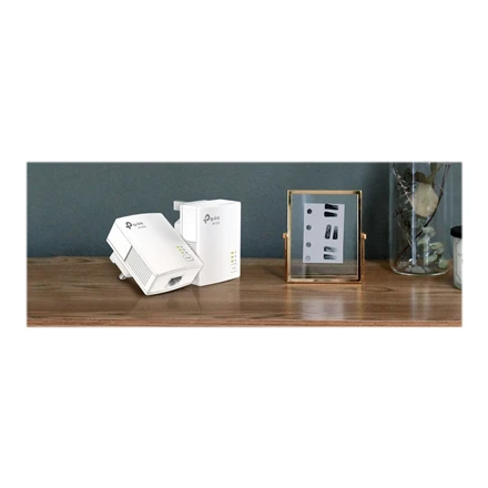 TP-LINK | Gigabit Powerline Starter Kit | TL-PA7017 RINKINYS | 10/100/1000 Mbit/s | Ethernet LAN (RJ-45) jungtys 1 | Nėra „Wi-Fi“ | Duomenų perdavimo sparta (maks.) 1000 Mbit/s | Papildomas lizdas