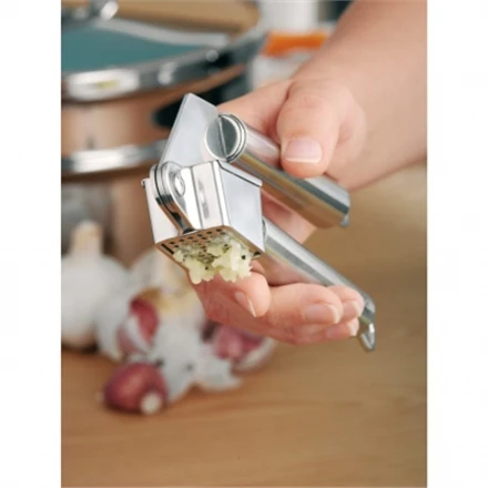 WMF Profi Plus 1871636030 Garlic Press, Material Cromargan® stainless steel 18/10, 1 pc(s), Nerūdijantis plienas