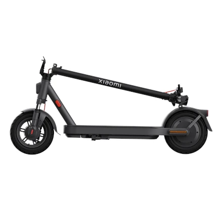„Xiaomi“ elektrinis paspirtukas „Elite EU“ | 400 W | 15 km/h | 10 colių