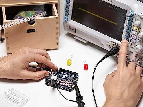 Arduino Uno R4 WiFi (ABX00087)
