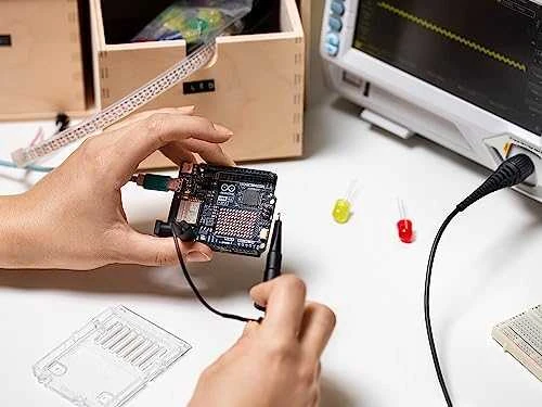 Arduino Uno R4 WiFi (ABX00087)