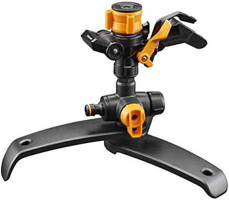 Fiskars On/Off Pulsating Sprinkler - Tripod base