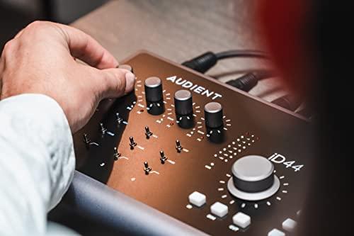 Audient iD44 MKII – USB garso sąsaja