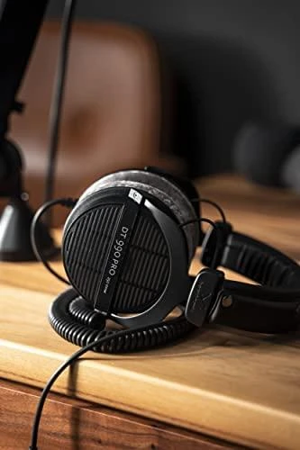Beyerdynamic DT 990 PRO 250 OHM Juodas Limited Edition - open