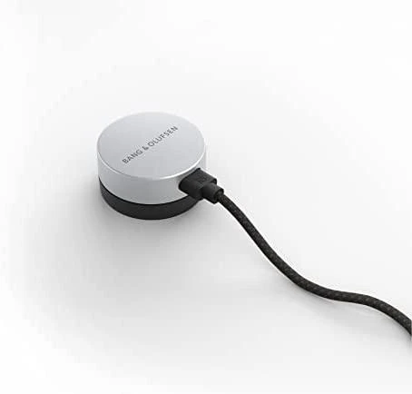 Nešiojama kolonėlė Bang & Olufsen Beosound Level su WiFi ir Google balso asistentu