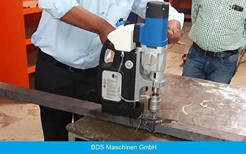 Stacionarus gręžtuvas BDS MAB 455; 1050 W; elektrinis; magnetinis