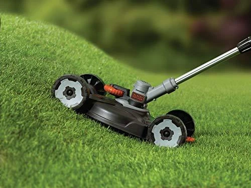 Akumuliatorinė žoliapjovė - trimeris Black & Decker Strimmer® STC1820CM, 18 V 2 Ah, 28 cm