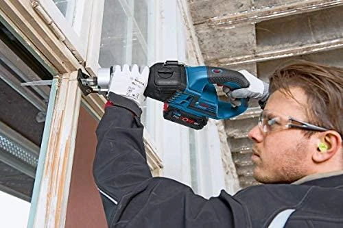 Bosch GSA 18V-32, CC be akumuliatoriaus ir kroviklio