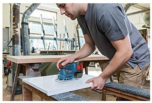 Bosch Akumuliatorinis vibracinis šlifuoklis GSS 18V-10, be akumuliatoriaus ir kroviklio