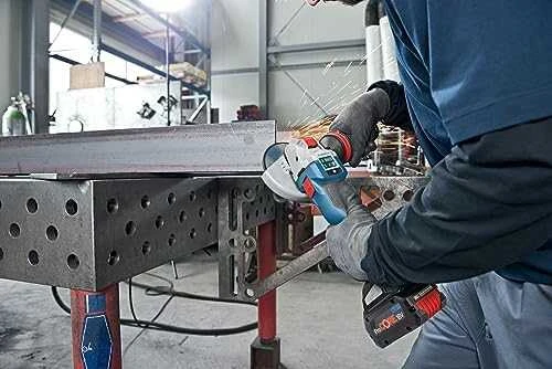 Akumuliatorinis kampinis šlifuoklis su X-LOCK Bosch GWX 18V-10 SC Professional (06017B0400)