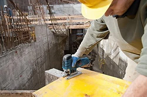 Bosch Siaurapjūklis GST 150 CE