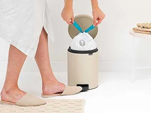Šiukšliadėžė Brabantia, šviesiai ruda, 5 l, 27.1 cm