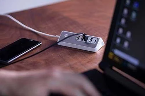 Brennenstuhl USB daugiafunkcis įkroviklis su 1,5 m 4xUSB TYP A + 1x TYP C
