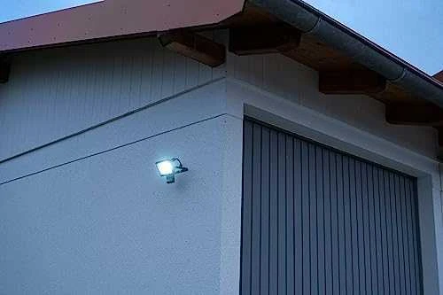 Brennenstuhl PROŽ LED JARO 20W 865K 2300LM IP54 DAV
