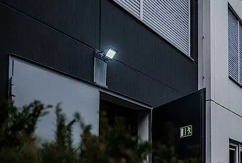 Brennenstuhl PROŽ LED JARO 50W 865K 5800LM IP54 DAV
