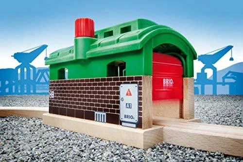 Ravensburger BRIO RAILWAY traukinio garažas, 33574000