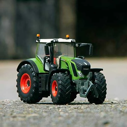 Britaniškas traktorius Fendt 828 Vario TOMY
