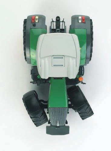 Vaikiškas traktorius BruderFendt 936 Vario, žalias