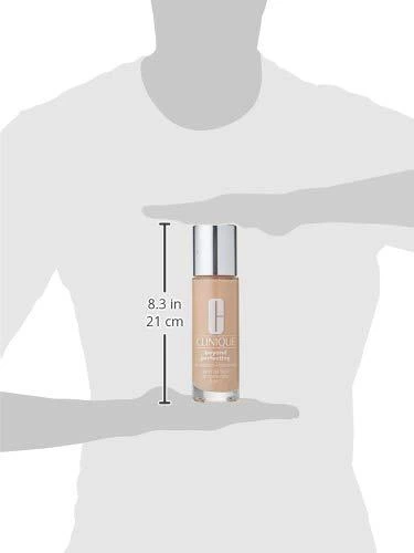 „Clinique Beyond Perfecting Foundation“ makiažo pagrindas ir kaukė „18 Sand“, 30 ml