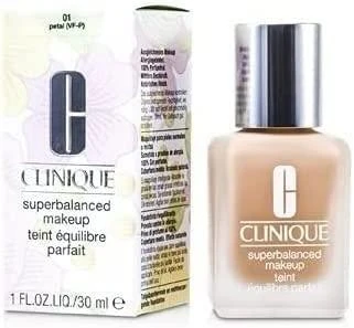 „Clinique Superbalanced Makeup“ makiažo pagrindas #01 Petal/Normali ir riebiai odai, 30 ml