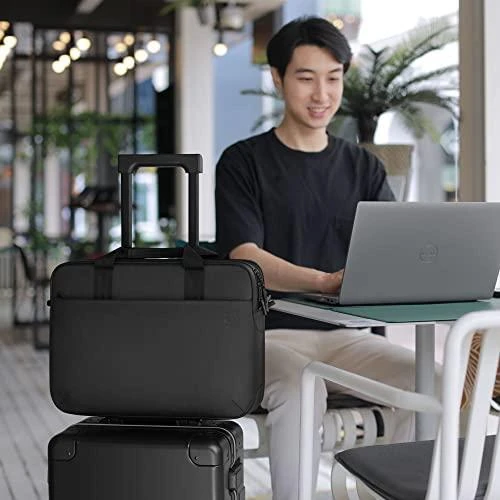 Dell | CC5623 | Ecoloop Pro lagaminas | Užrašų knygelės rankovė | Juodas | 11-15" | Pečių dirželis